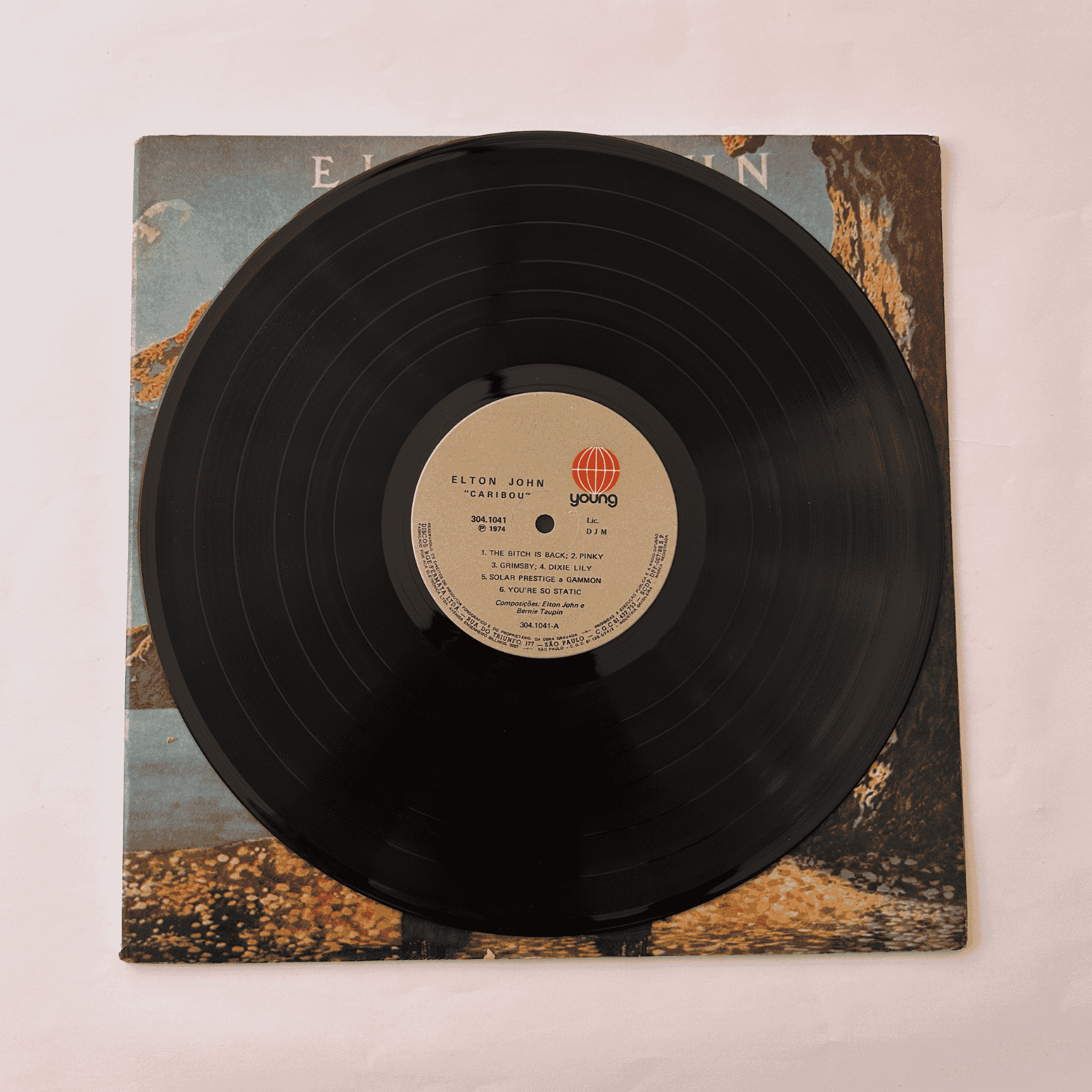 Elton John ‎– Caribou (1974) - Zabumbê Discos